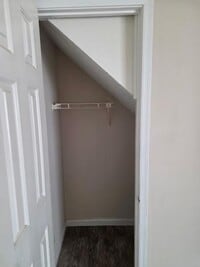 Building Photo - 7083 Oakhill Cir