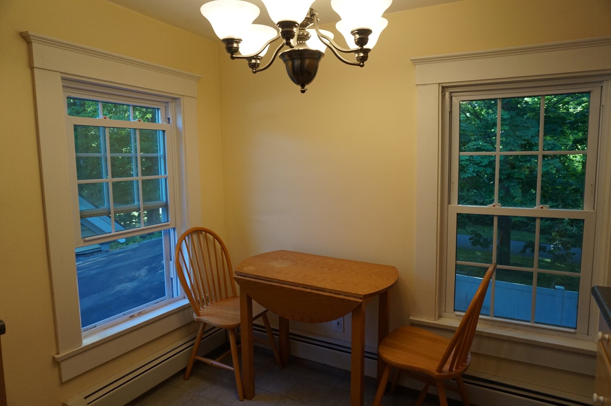 Building Photo - 248 High St