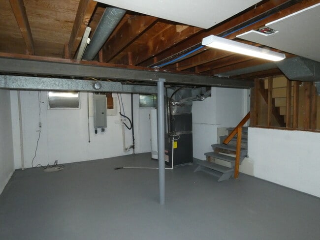 Building Photo - 6405 N Indiana Ave