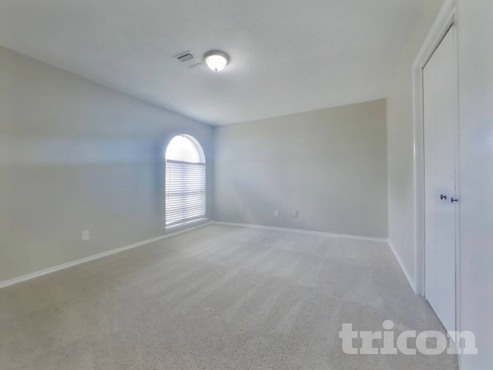 Building Photo - 902 Lanell St