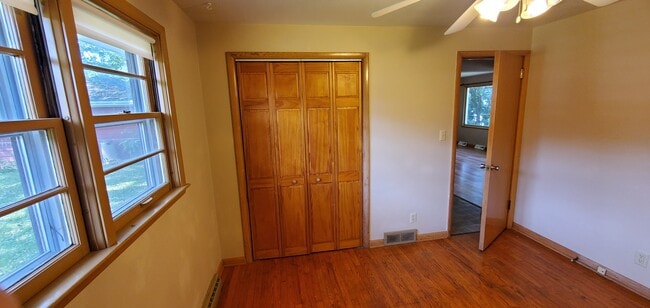 Building Photo - 1163 Higgins Ave