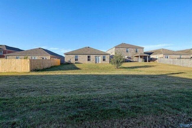 Building Photo - 226 Abercorn Dr