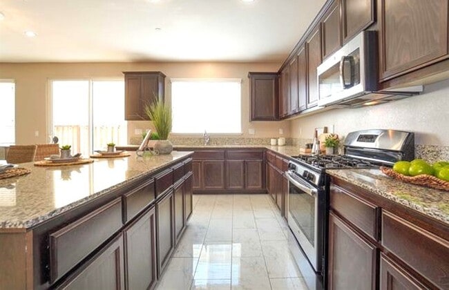 Building Photo - Charming Brentwood 4BD/3BA, Single-Family Home with 2 Car Garage!