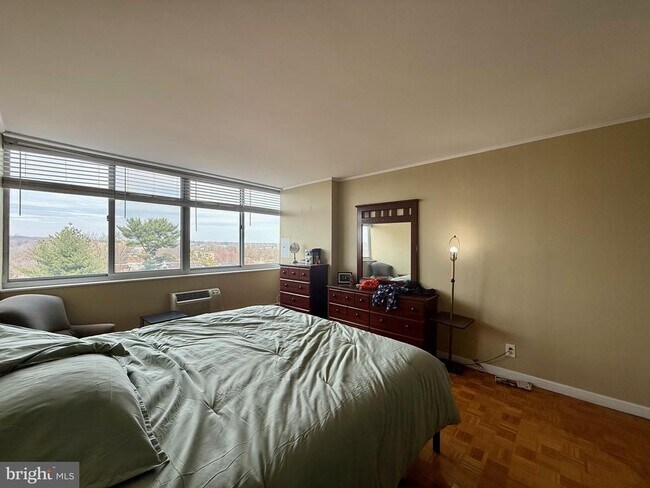 Building Photo - 1401 Pennsylvania Ave