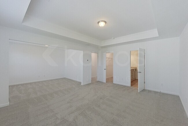 Building Photo - 101 Silver Maple Ln