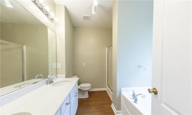 Building Photo - 3502 Aberdeen Way
