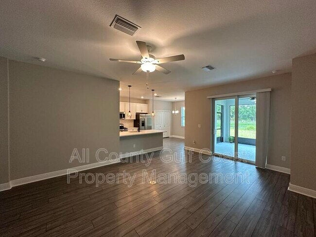 Building Photo - 8131 Tea Olive Ter