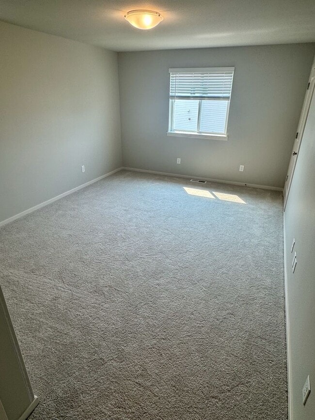 Building Photo - 2388 Sawtelle Dr
