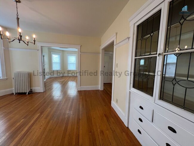 Building Photo - 142 Washington St