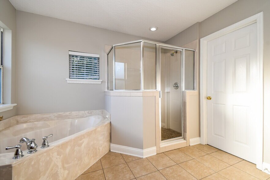 Building Photo - 1259 Bedrock Dr