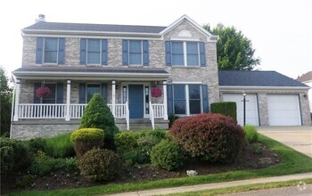 Building Photo - 504 Pine Bluff Dr