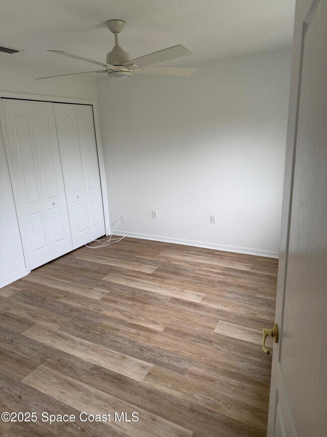 Building Photo - 1427 Grand Isle Blvd