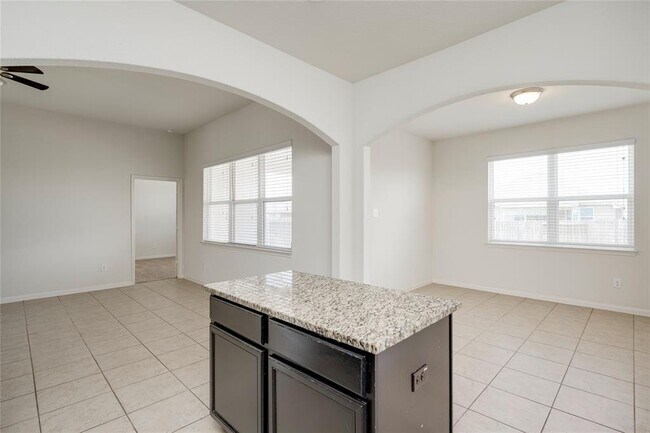 Building Photo - 13720 Nelson Houser St