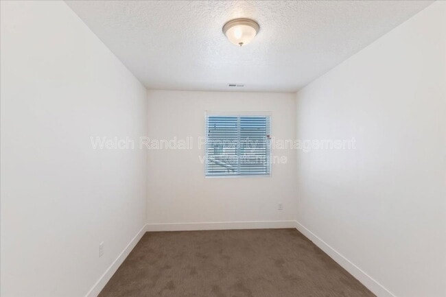 Building Photo - 1173 Shady Brook Ln S