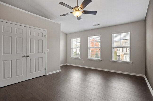 Building Photo - 6632 Clarksburg Pl