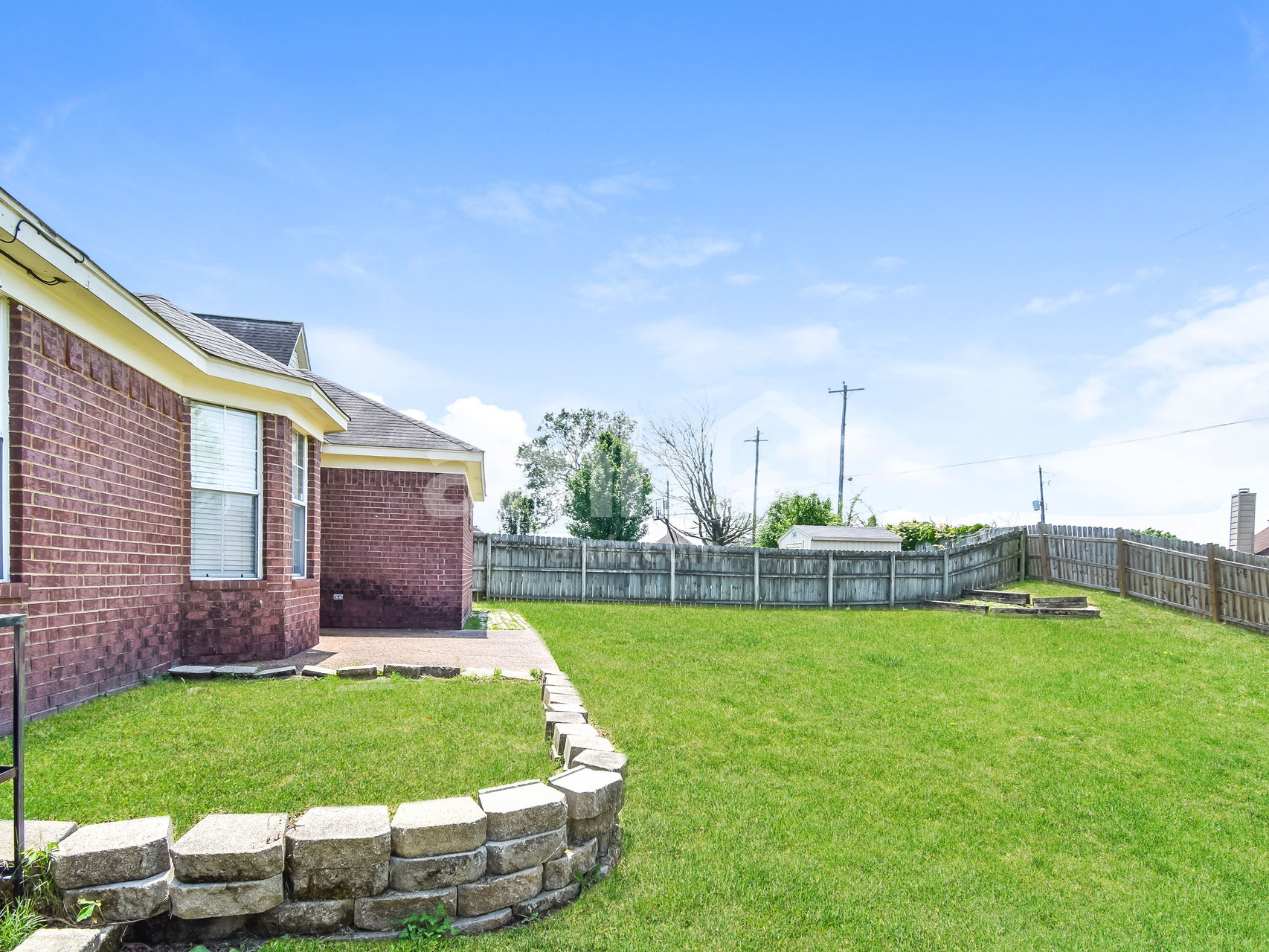 Building Photo - 4851 Phipps Dr