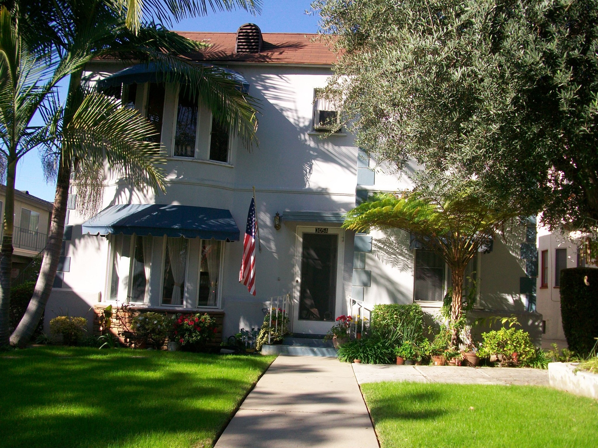 4Plex Remodeled Vintage Style Apt - 305 N Palm Ave