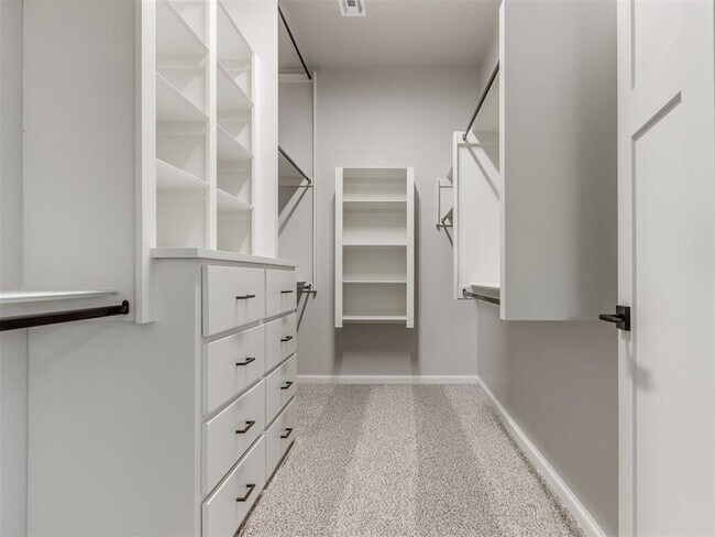 Building Photo - 3005 SW 133rd St