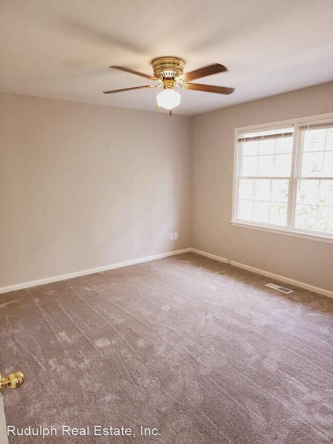 Building Photo - 4 br, 2.5 bath House - 1856 Catala Rd.