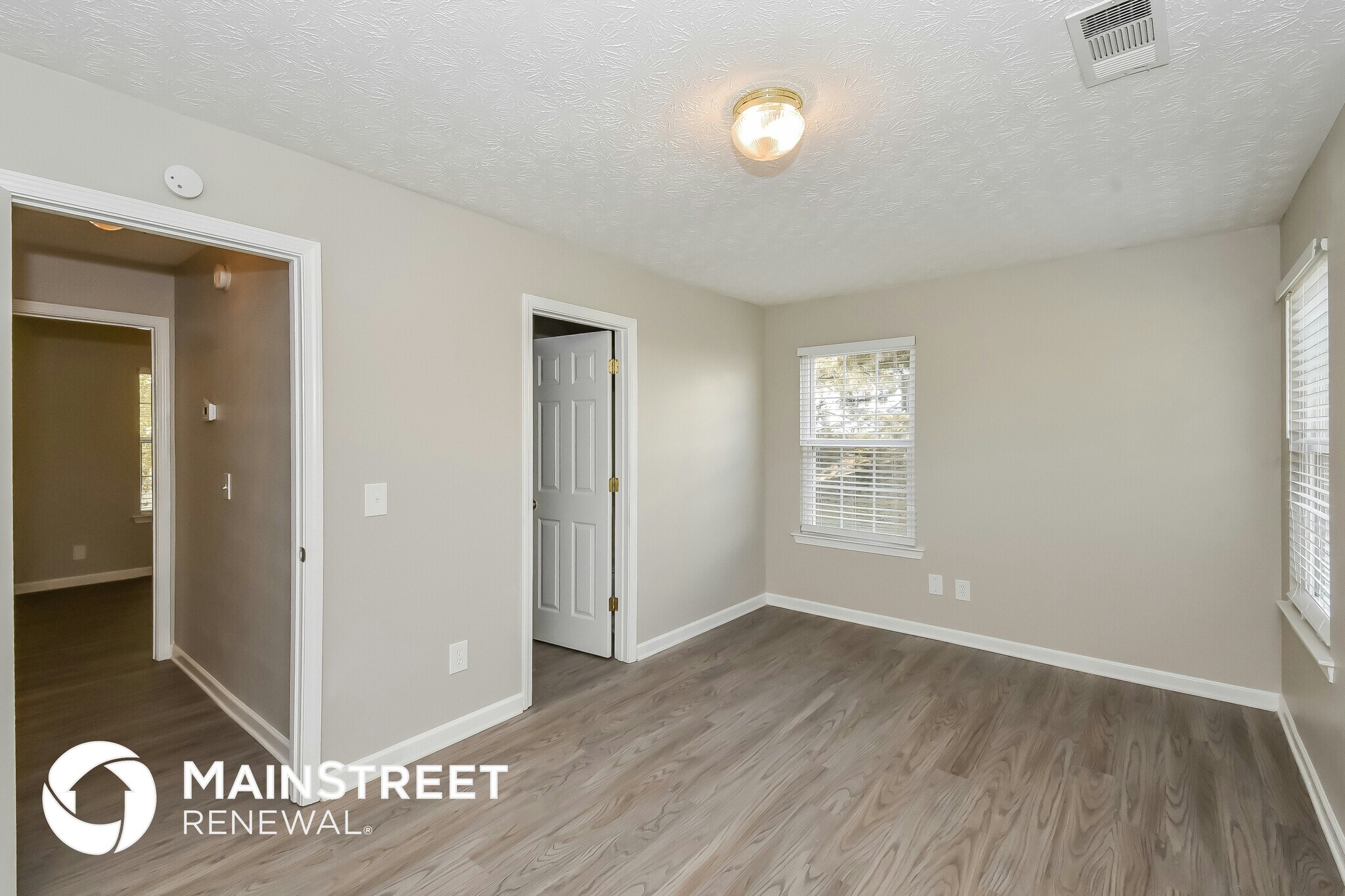 Building Photo - 4107 Robin Cir