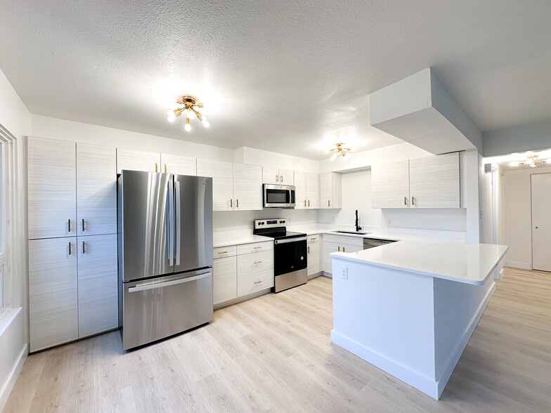 Primary Photo - 509 Westview Dr