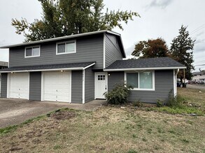 Building Photo - 4012so