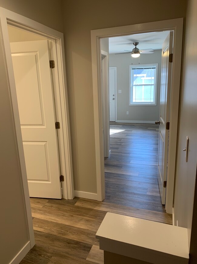 Building Photo - Staunton Townhomes 201-214