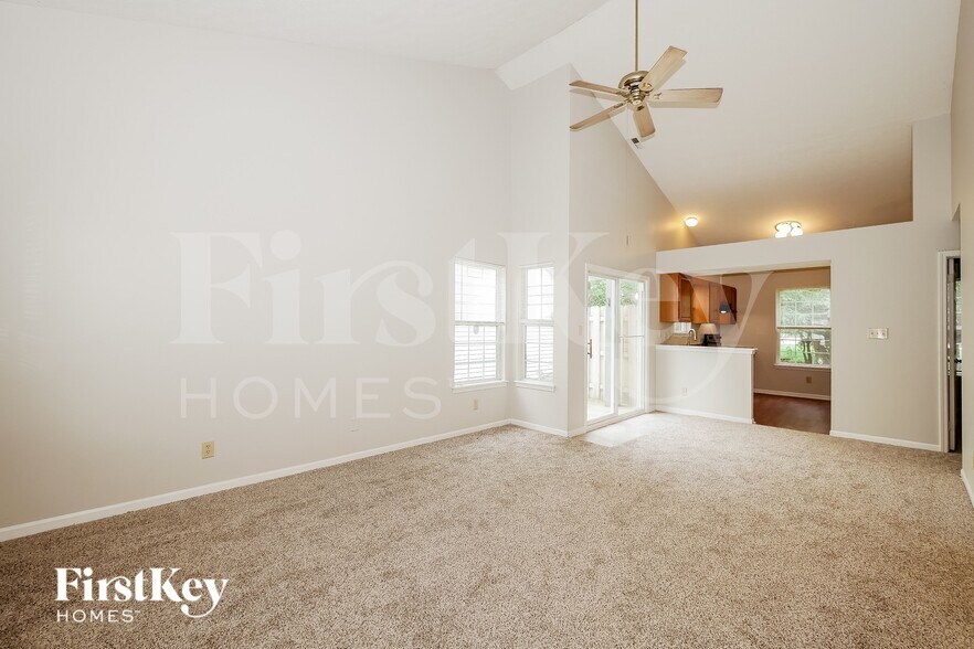 Building Photo - 6843 Owls Nest Ct