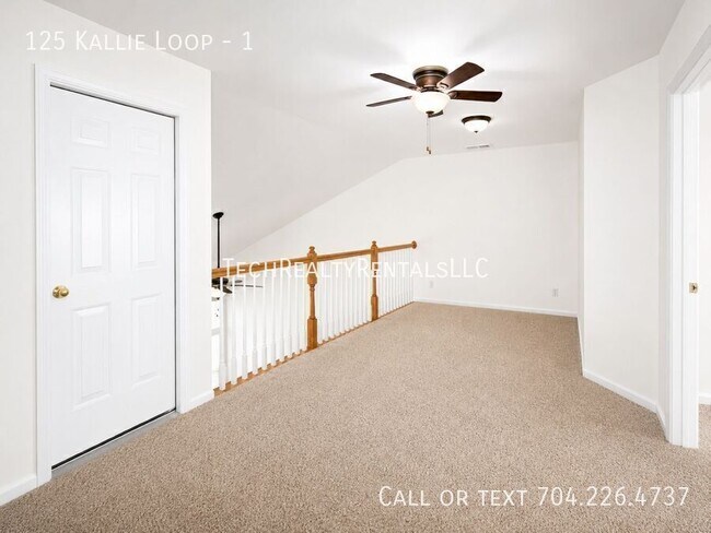Building Photo - 125 Kallie Loop