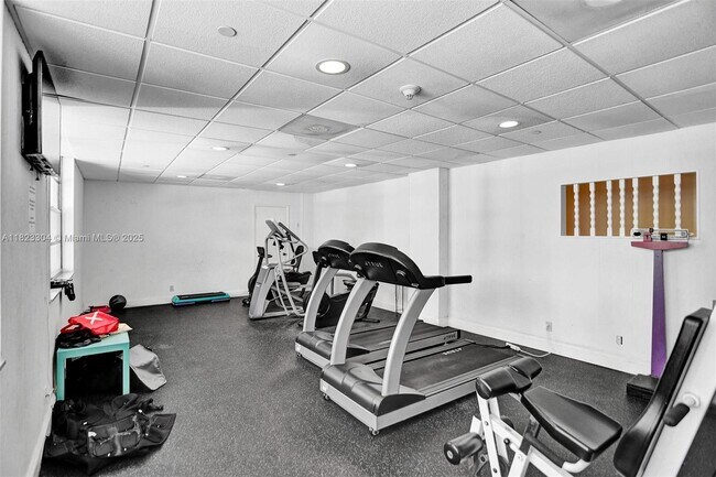Building Photo - 150 Ocean Ln Dr