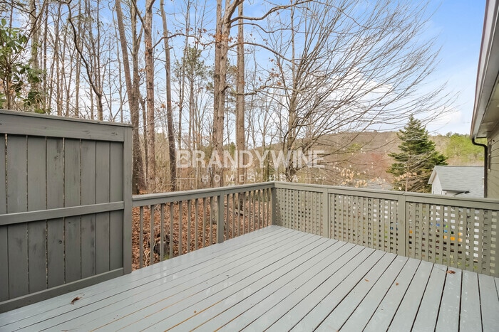 Building Photo - 230 Brookside Dr