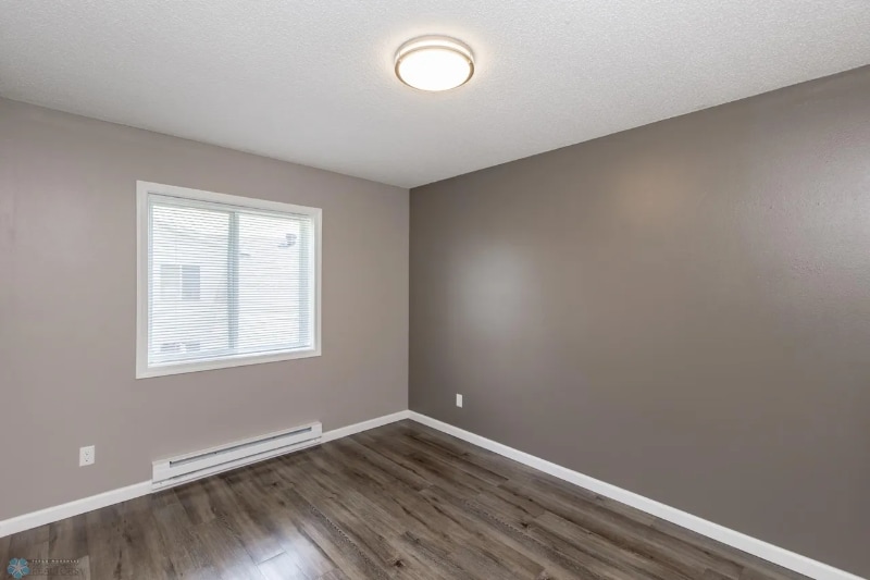 Building Photo - 715 49th St S