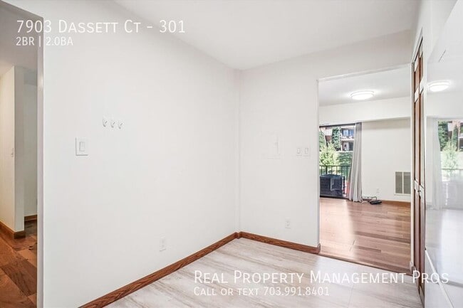 Building Photo - 7903 Dassett Ct