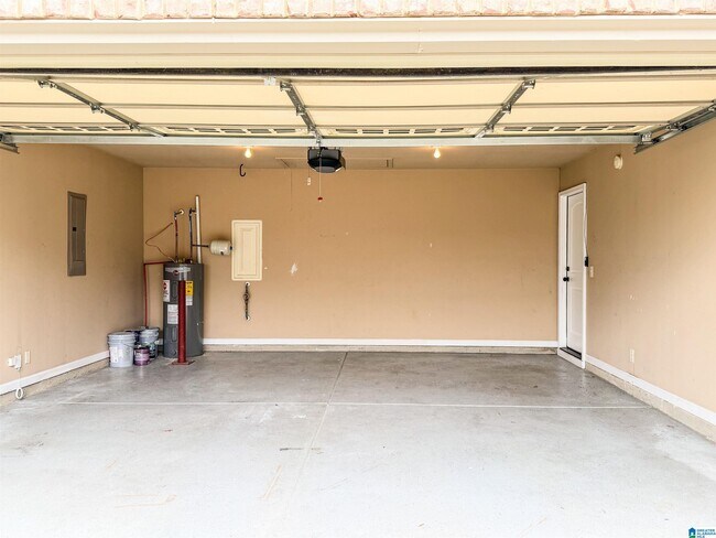 Building Photo - 1122 Emerald Ridge Dr