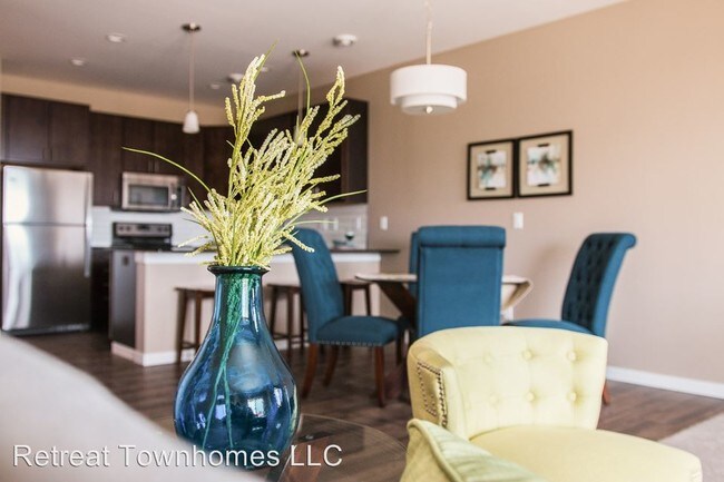 Building Photo - 4977 30th Ave S