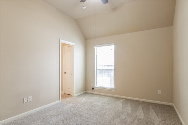 Building Photo - 26519 Longleaf Valley Dr