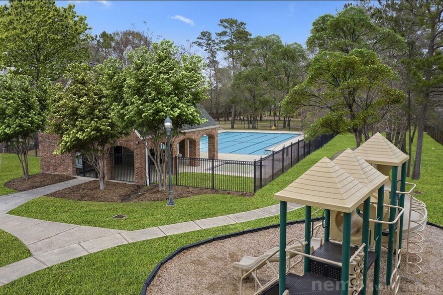 Building Photo - 2107 Rustling Trees Way