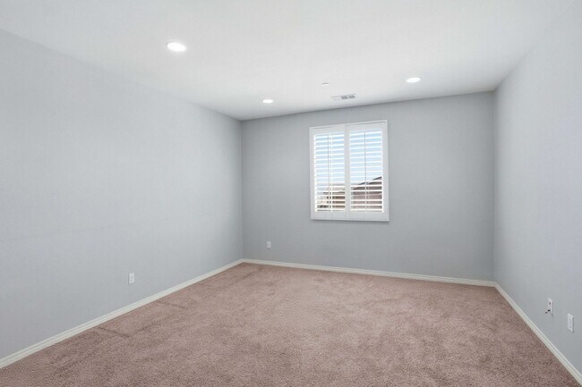 Building Photo - Highly Sought-After Next Gen Home with Private Downstairs Suite in Gated Valencia Community