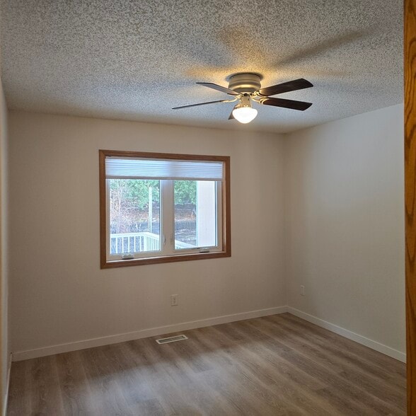 Building Photo - 830 Dover St