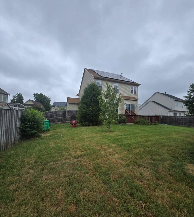 Building Photo - 7811 New Ascot Ln