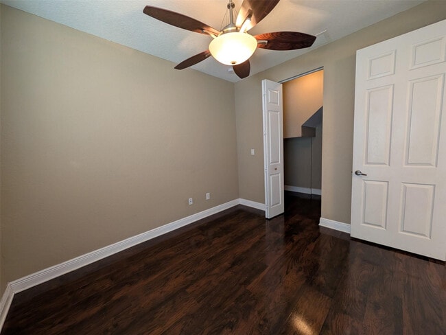 Building Photo - 2851 Prospect Rd