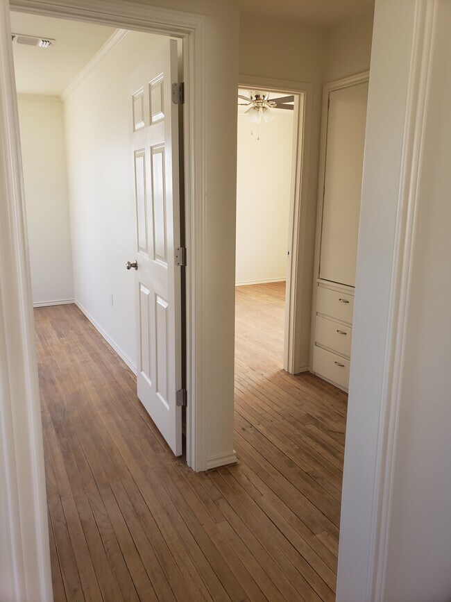 Hallway - 4823 37th St