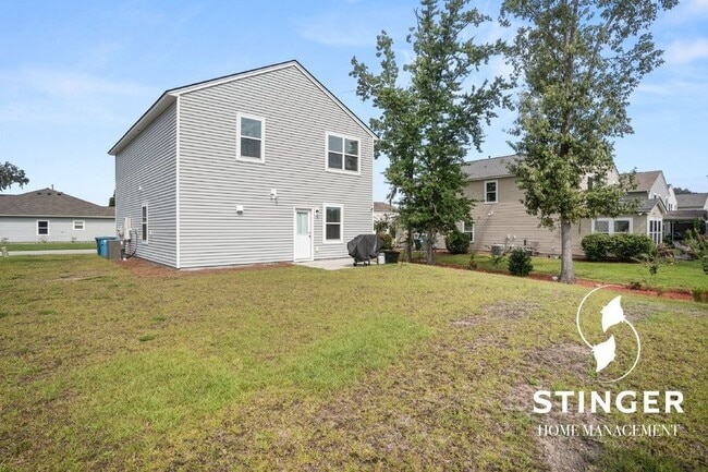 Building Photo - 19 Seneca Wy