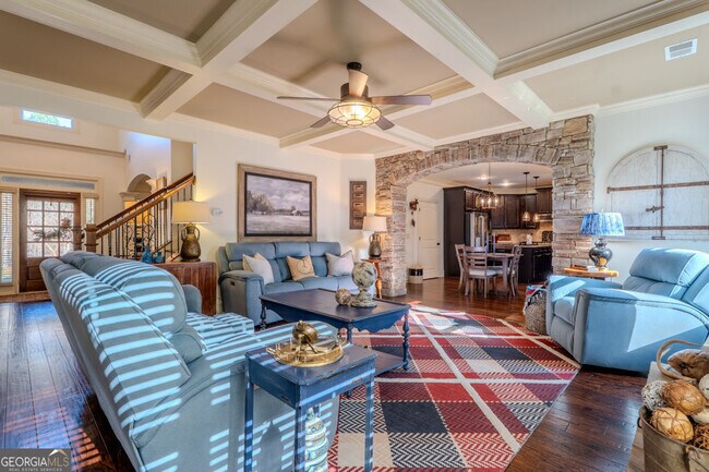 Building Photo - 203 Davis Mill Road