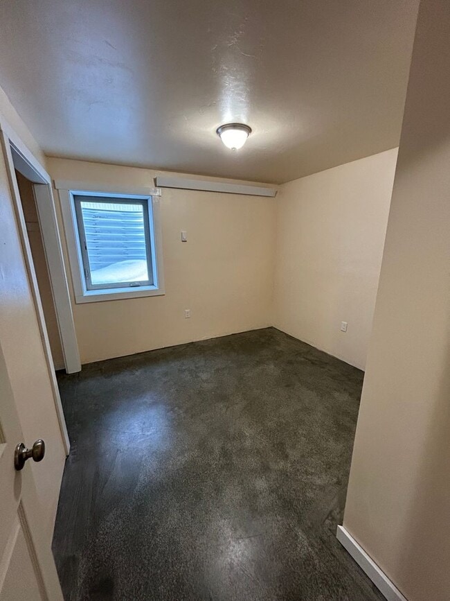 Building Photo - 1242 Grizzly Trail