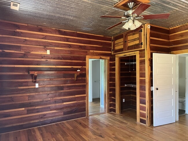 Building Photo - 1092 Co Rd 8