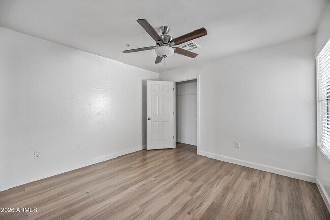 Building Photo - 3065 N 67th Ave