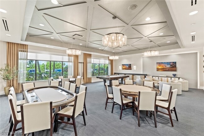 Building Photo - 12349 Dahlia Ct