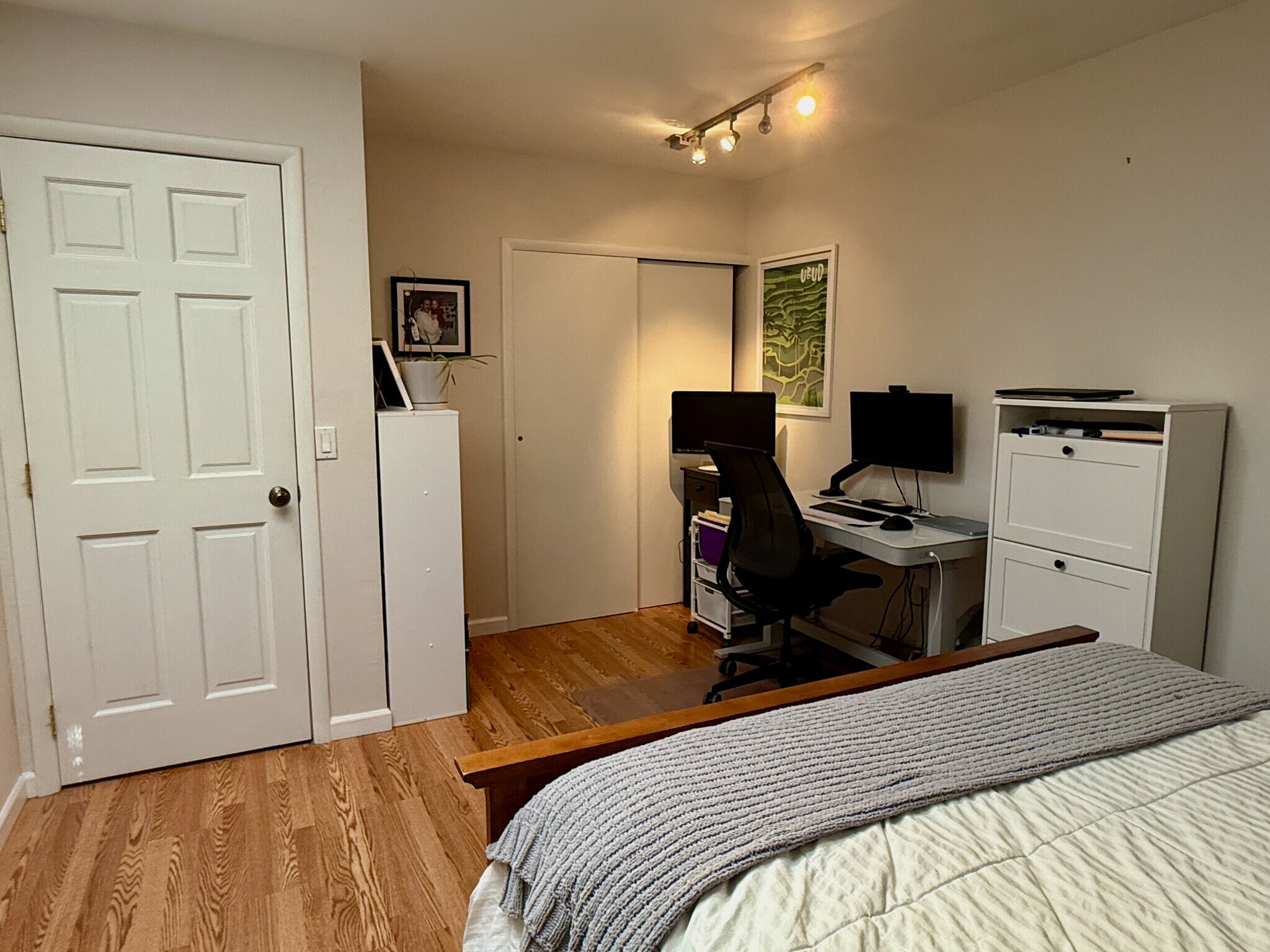 Second Bedroom has Plenty of Room and Natural Light with Skylight. - 960 N Pennsylvania St