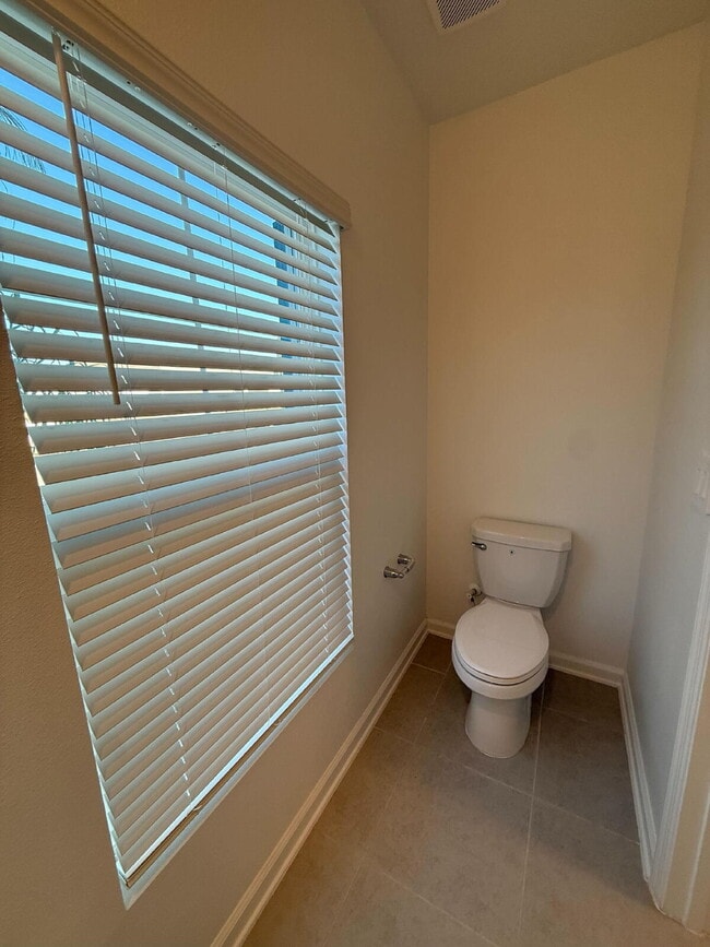 Building Photo - 6080 Zen Wy